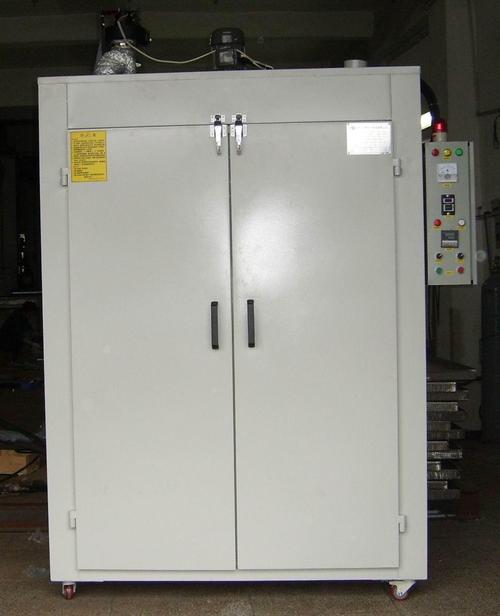 產品名稱:中型精密烘箱,帶抽風工業(yè)烘箱